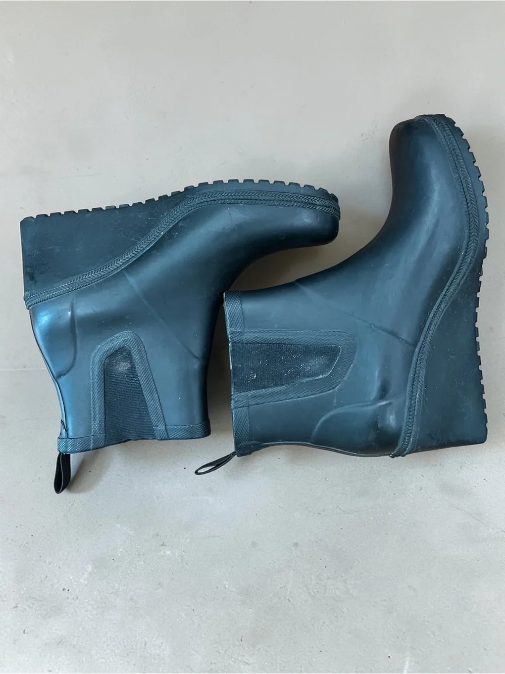 Tretorn Women’s Matte Waterproof Chelsea Rain Boots Ankle Length Garden-8